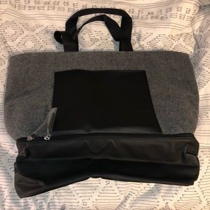 DSW Felt Bag